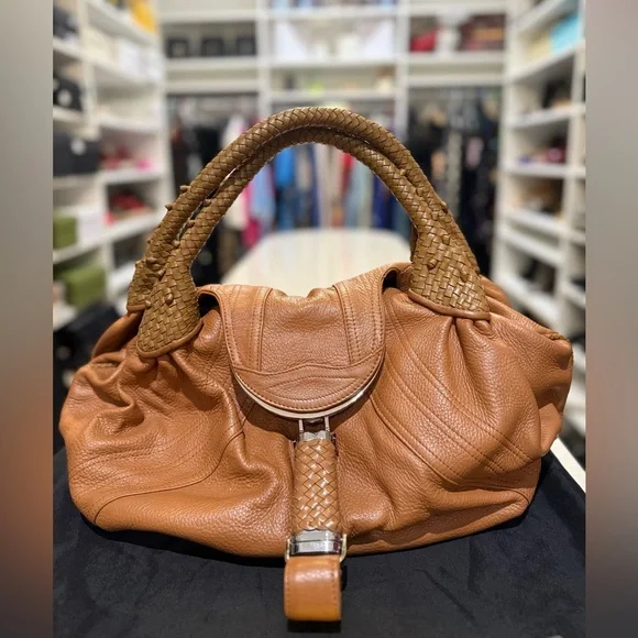 Fendi Leather Spy Vintage Brown Hobos, Handbag in EUC with cards and dust bag - Picture 1 of 16